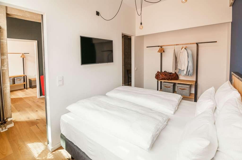 Staycity Aparthotels Leipzig City Centre Habitación foto A typical room at the hotel